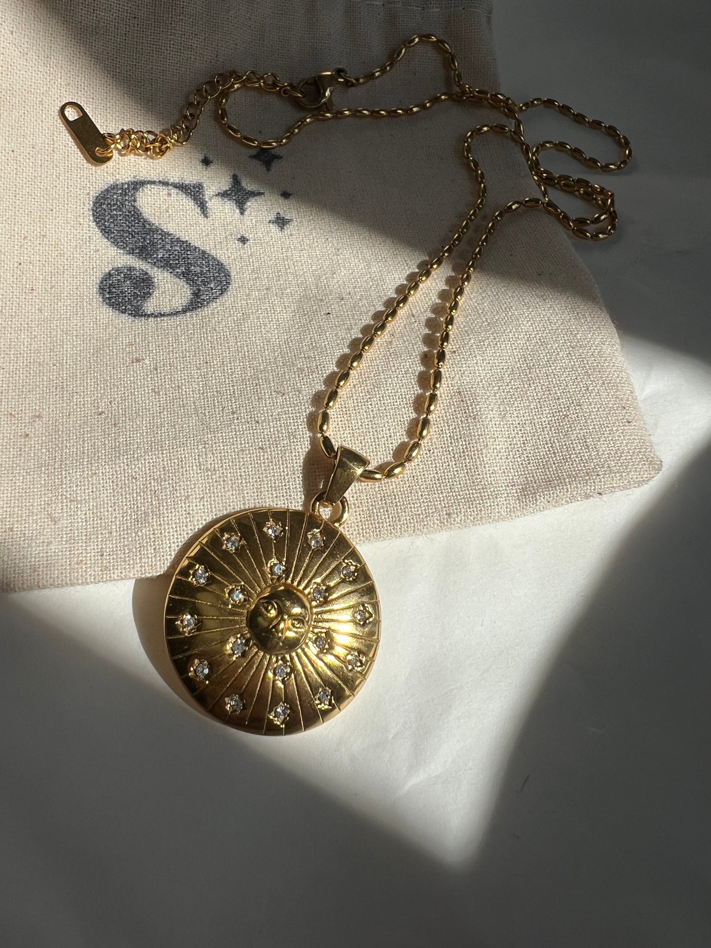 Collar Sun
