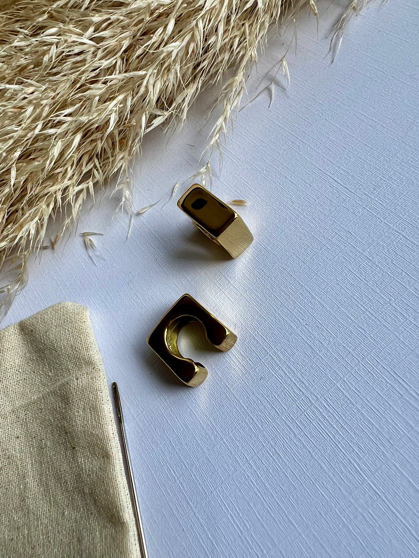 Ear cuff cuadrados
