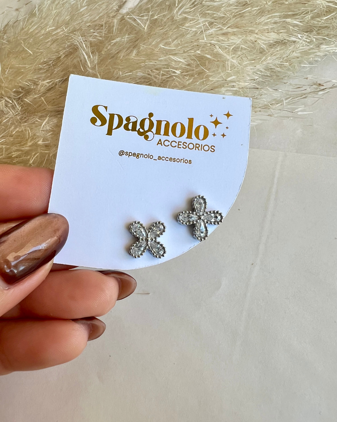 Aros Flor de Zirconia