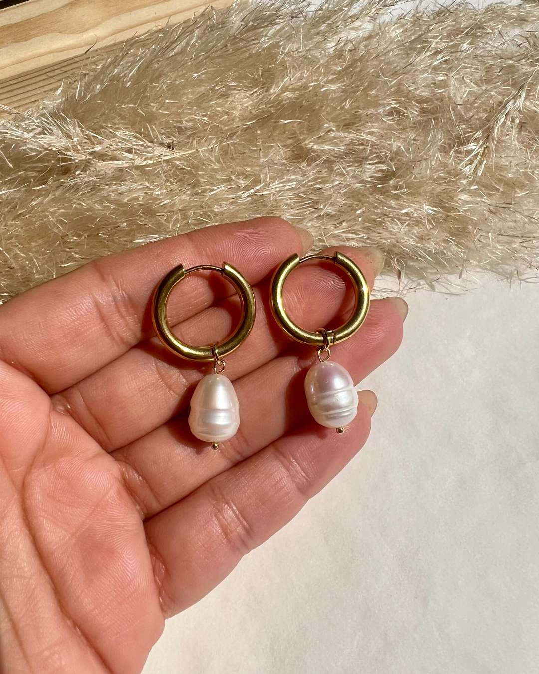 Argollas + Perlas de río