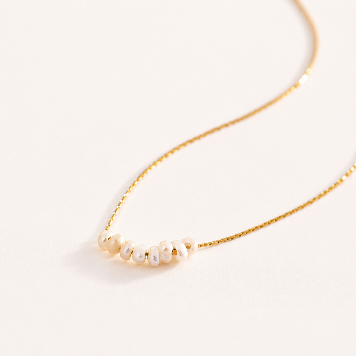 Collar con mini perlas