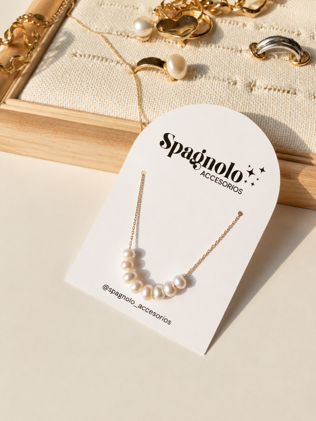 Collar con mini perlas
