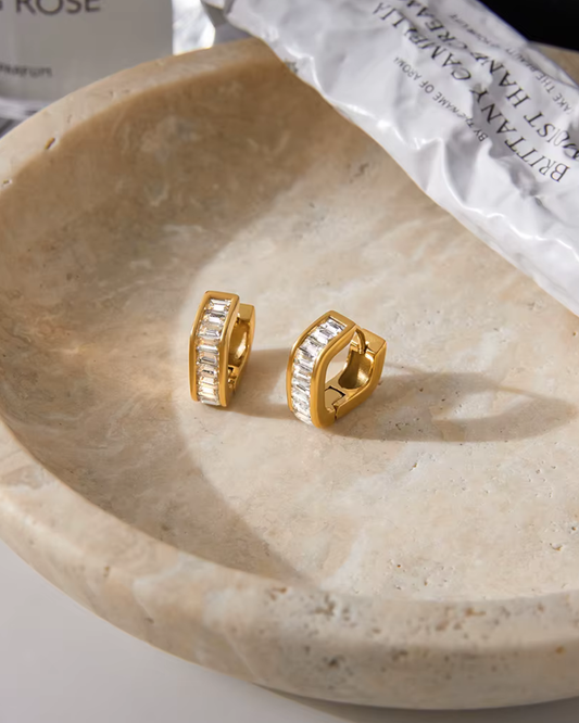Argollas Pirámide con Zirconia