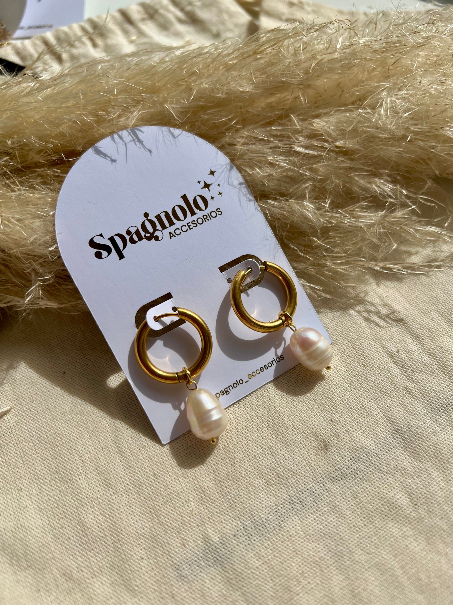 Argollas + Perlas de río