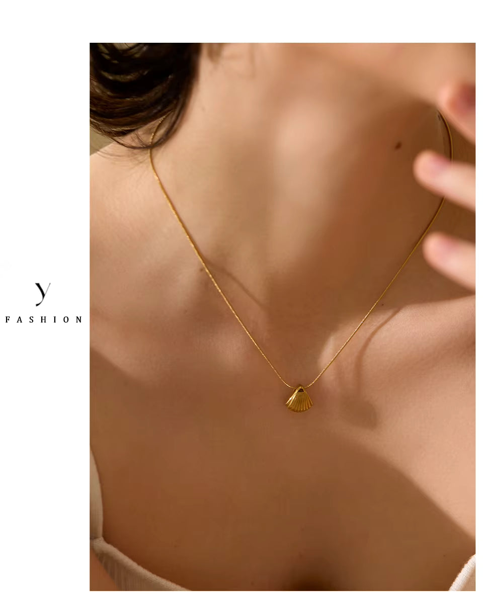 Collar de Concha Marina